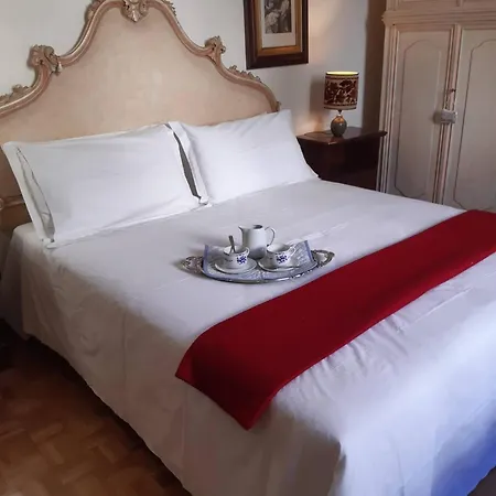 Appartement Antiques Lover's Flat,